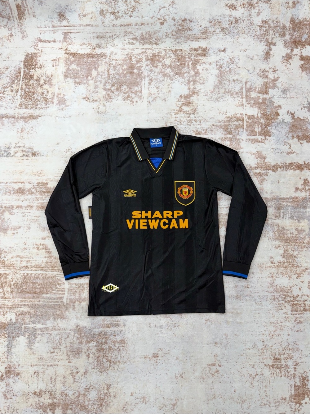 ✅Retro Umbro Manchester United Soccer jersey size S